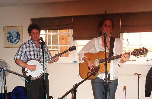 Rita Hosking and Sean Feder Rita Hosking and Sean Feder performing at No8 in Launceston